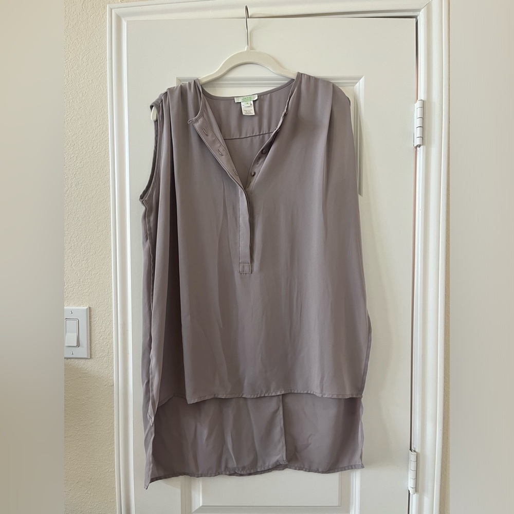 Gray Sleeveless Top